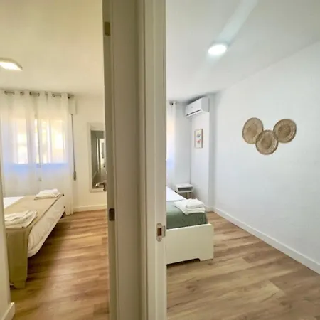 Apartment Urbe10 Biznaga 3 Bedrooms Malaga